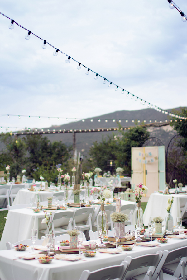 vintage-bookworm-wedding