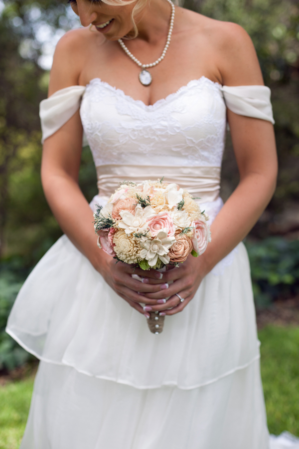 vintage-bookworm-wedding