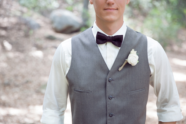 vintage-bookworm-wedding