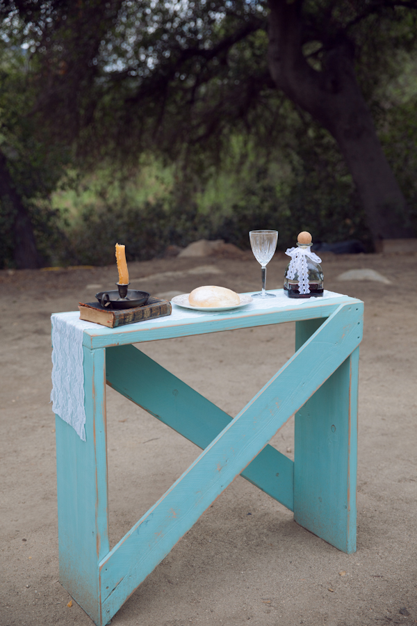 vintage-bookworm-wedding