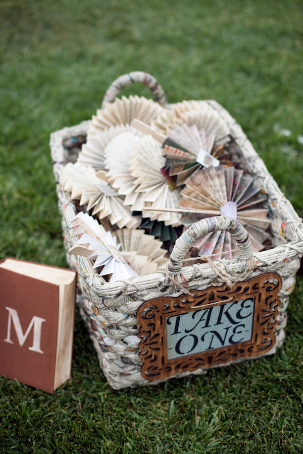 vintage-bookworm-wedding