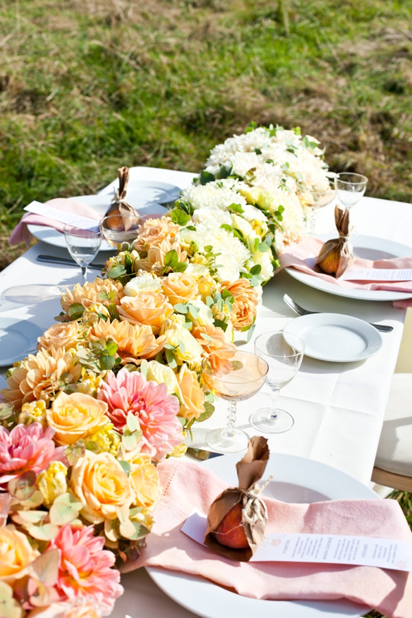 vintage-peach-wedding-ideas-from-the-uk