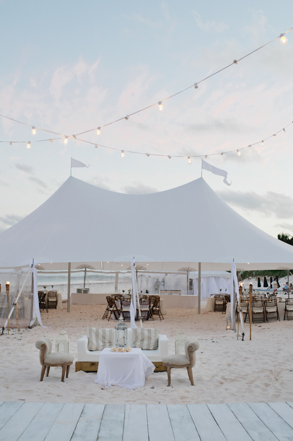 wintertime-caribbean-destination-wedding