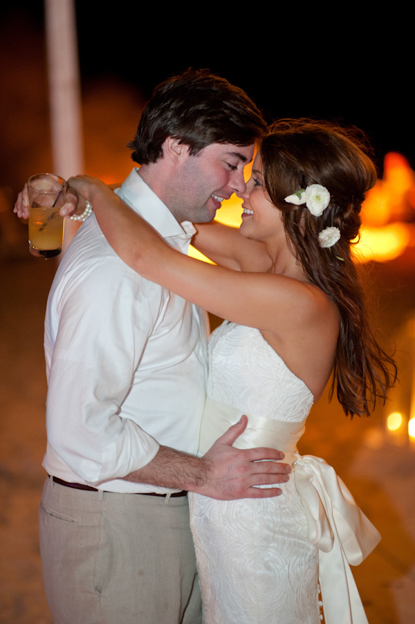 wintertime-caribbean-destination-wedding