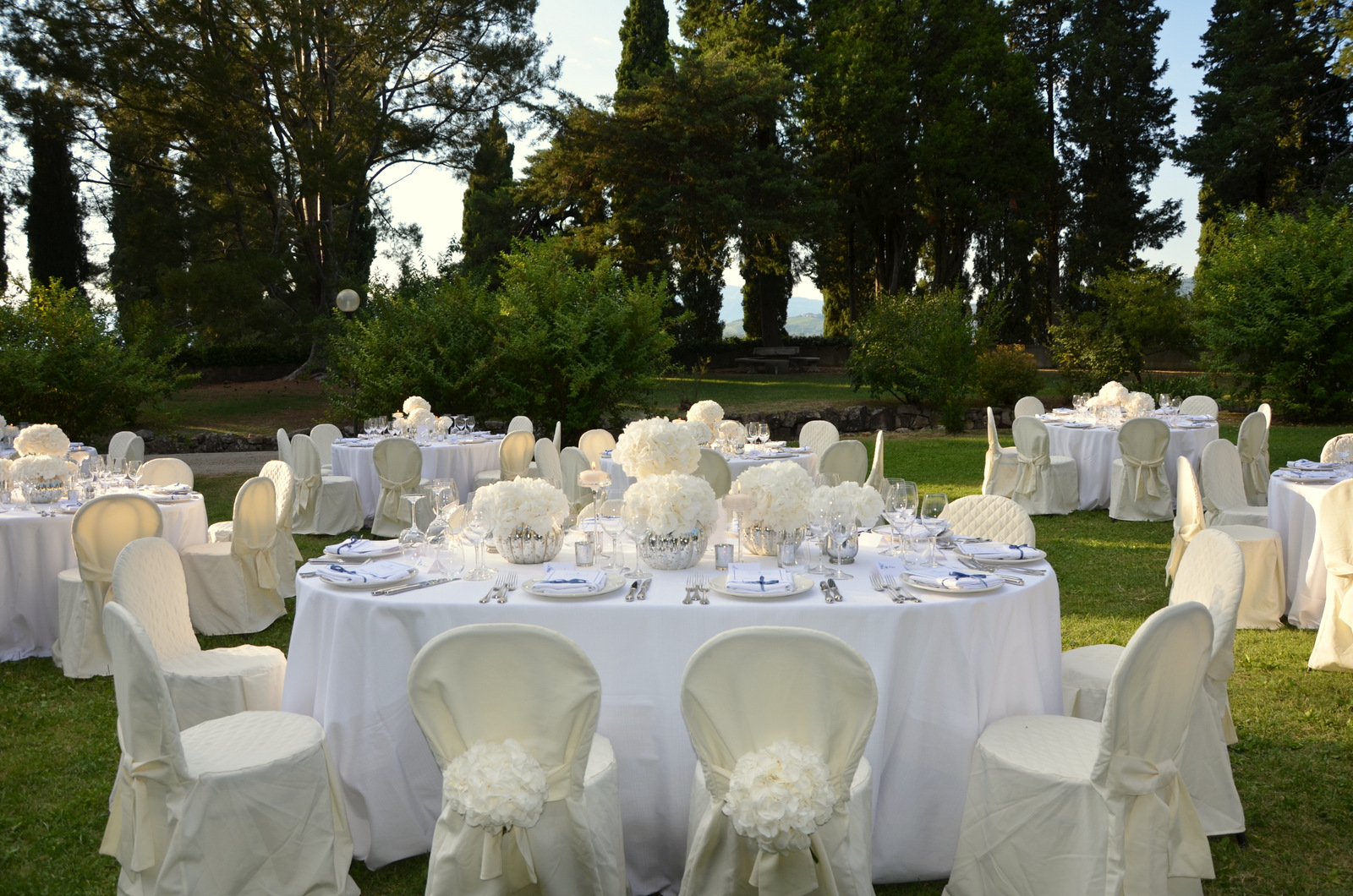 A Wedding in The Lush Tuscany â Villa Pitiana