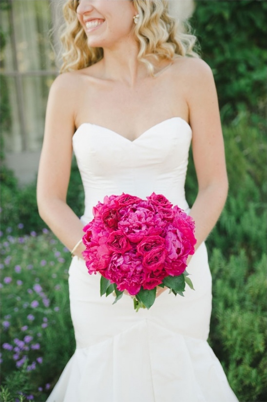 magenta wedding bouquet