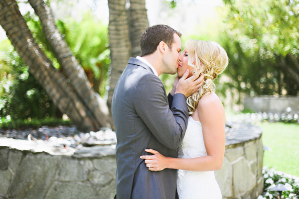 beverly-hills-backyard-wedding