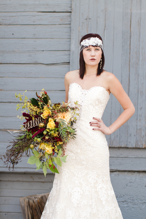 burgundy-and-bronze-fall-wedding-ideas