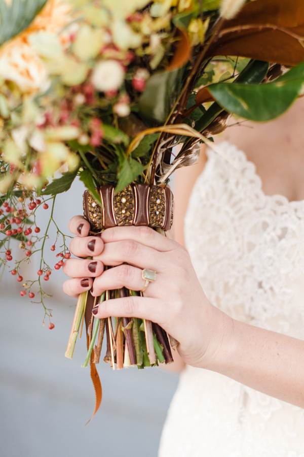 burgundy-and-bronze-fall-wedding-ideas