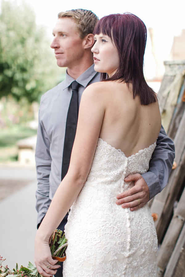 burgundy-and-bronze-fall-wedding-ideas