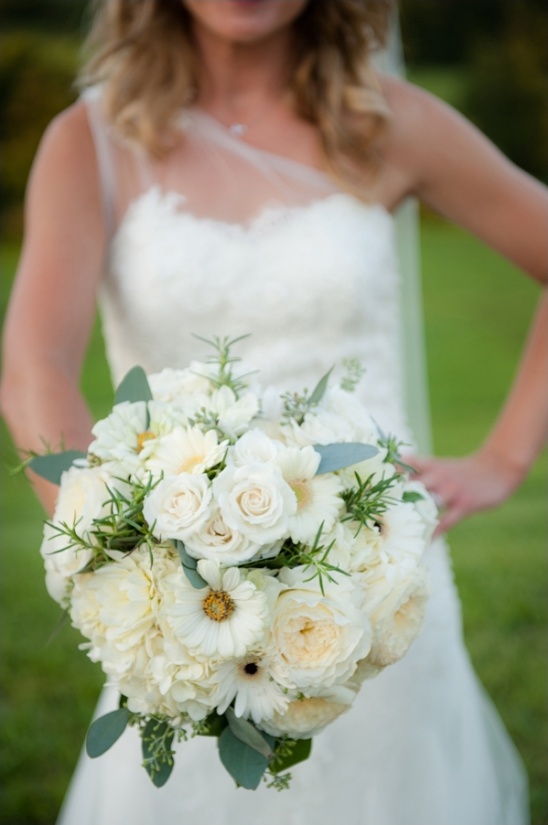white bridal bouquet by patâs floral designs