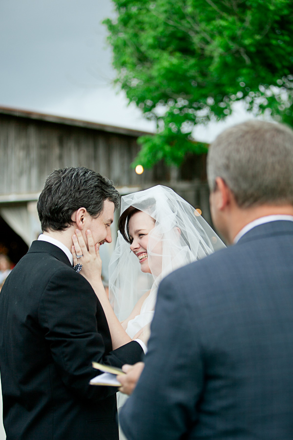 chattanooga-tn-diy-barn-wedding