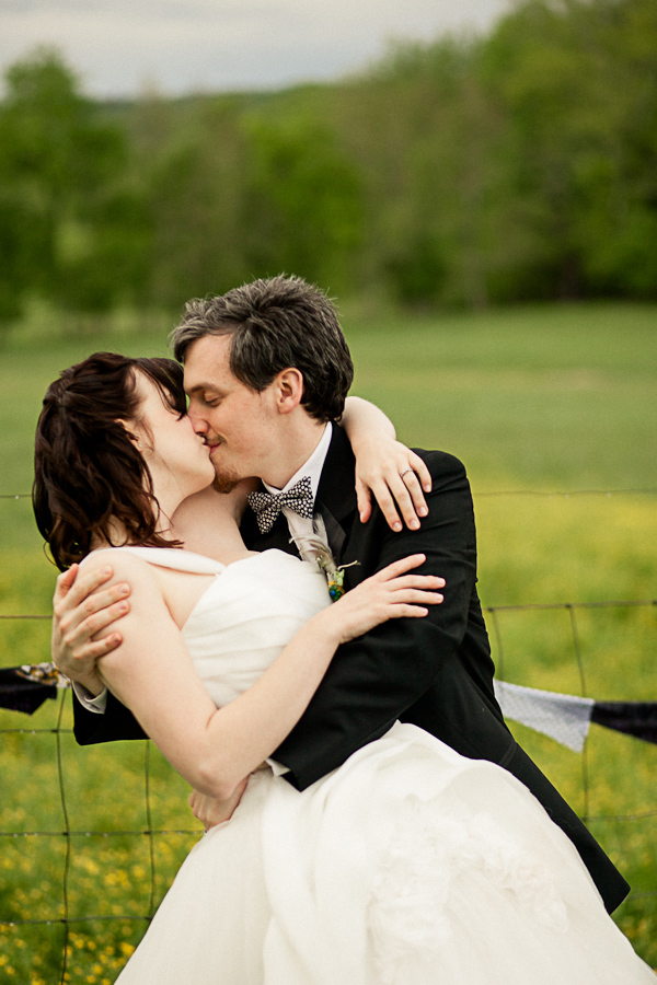 chattanooga-tn-diy-barn-wedding