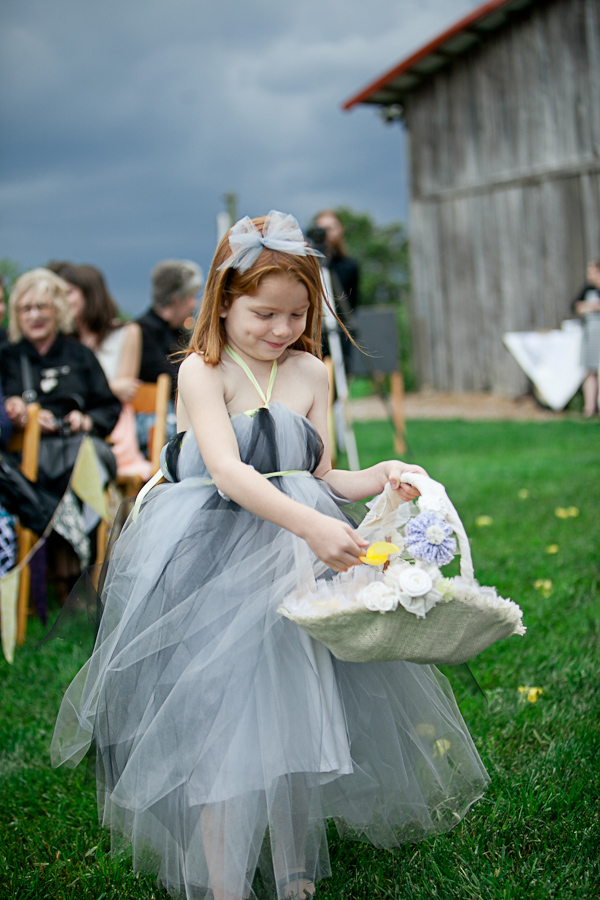 chattanooga-tn-diy-barn-wedding
