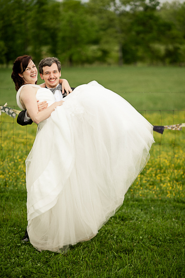 chattanooga-tn-diy-barn-wedding