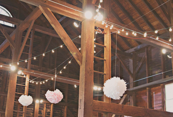 diy-barn-wedding-with-heart