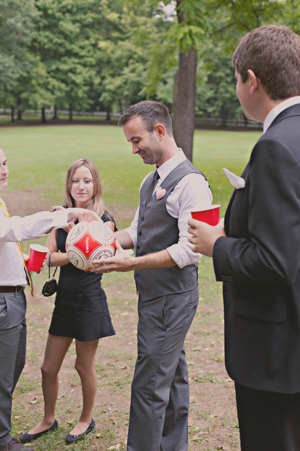 diy-barn-wedding-with-heart