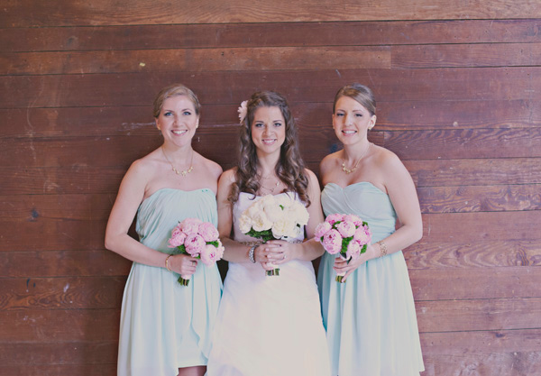 diy-barn-wedding-with-heart