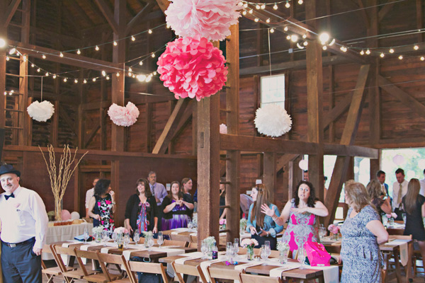 diy-barn-wedding-with-heart