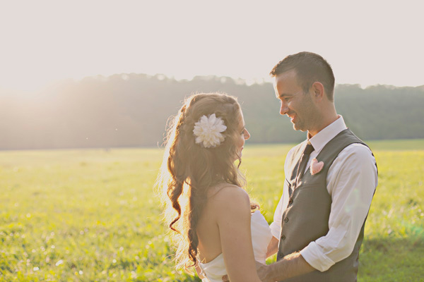 diy-barn-wedding-with-heart