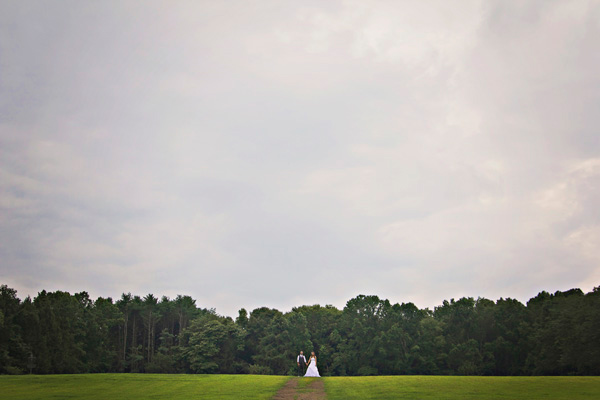diy-barn-wedding-with-heart