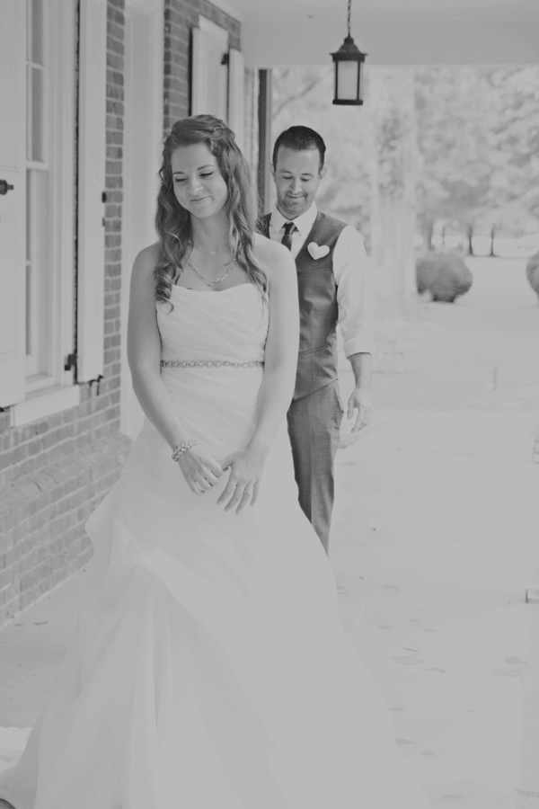 diy-barn-wedding-with-heart