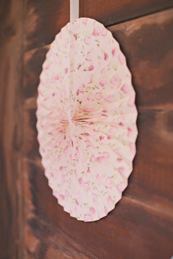 diy-barn-wedding-with-heart