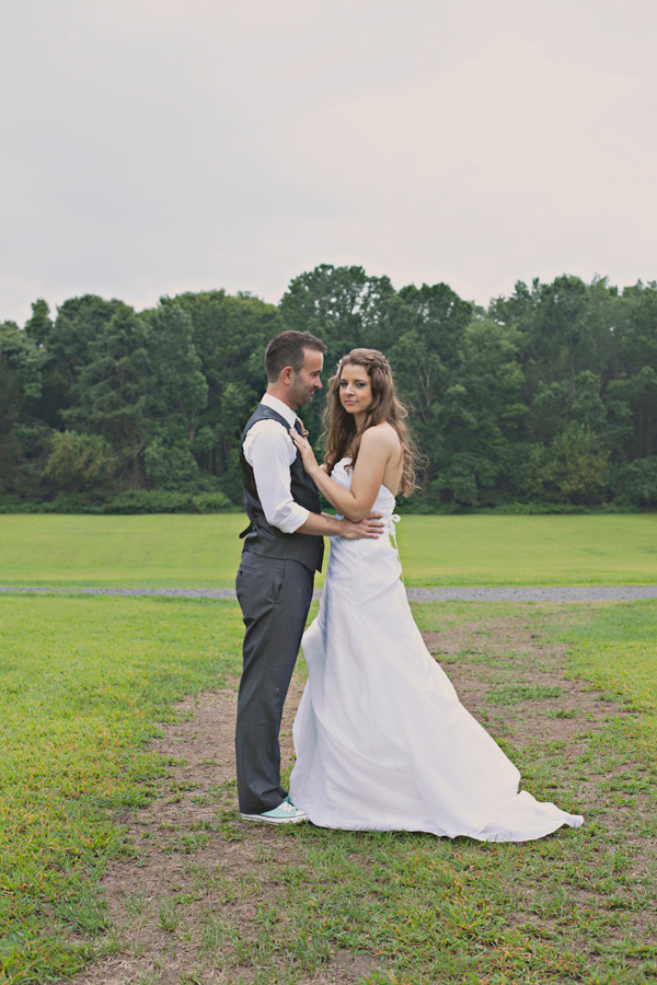 diy-barn-wedding-with-heart