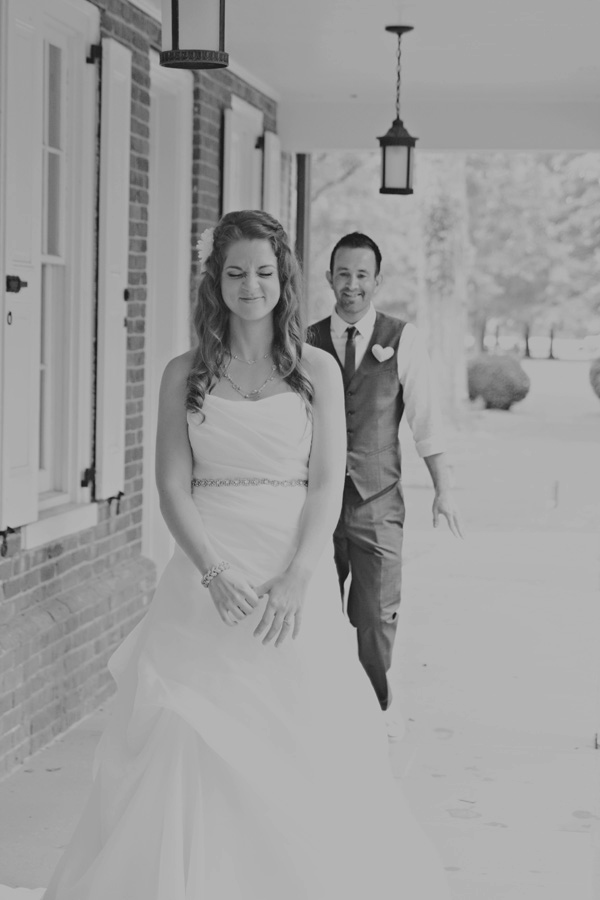 diy-barn-wedding-with-heart