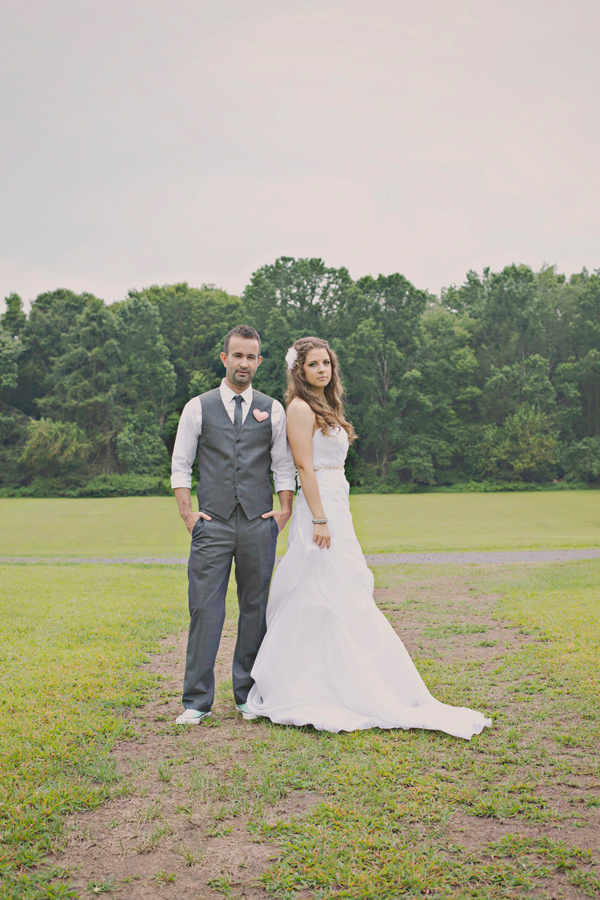 diy-barn-wedding-with-heart