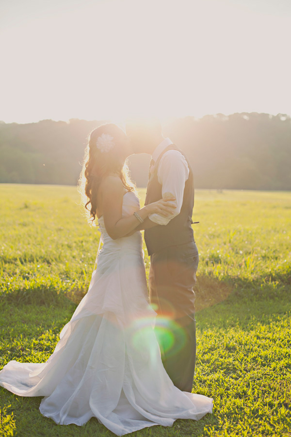 diy-barn-wedding-with-heart