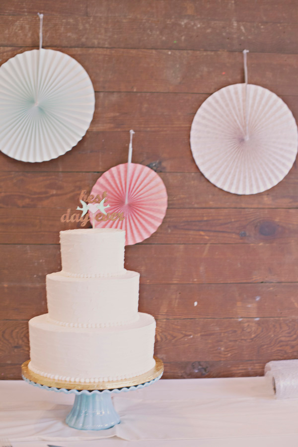 diy-barn-wedding-with-heart
