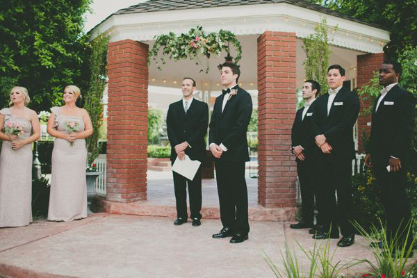 elegant-pink-and-gold-wedding-at