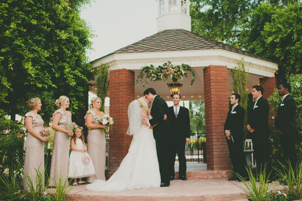 elegant-pink-and-gold-wedding-at
