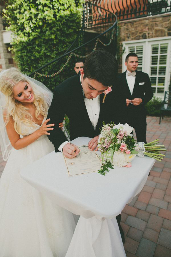 elegant-pink-and-gold-wedding-at