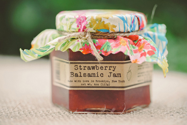 fabulously-funky-bridal-luncheon-ideas