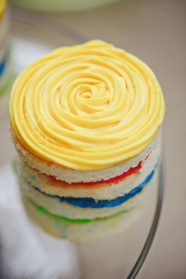 fabulously-funky-bridal-luncheon-ideas