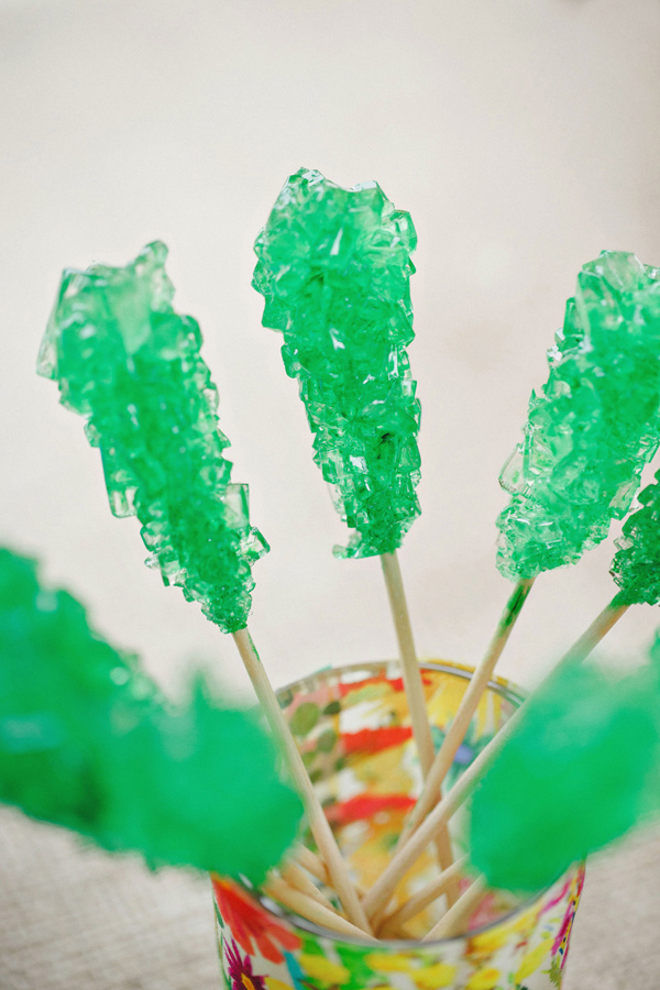 fabulously-funky-bridal-luncheon-ideas