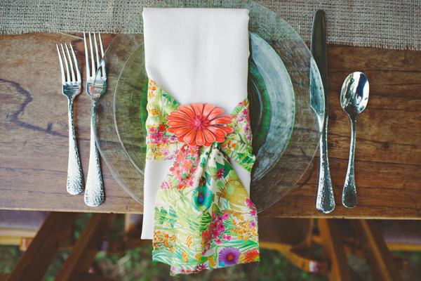 fabulously-funky-bridal-luncheon-ideas