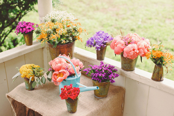 fabulously-funky-bridal-luncheon-ideas
