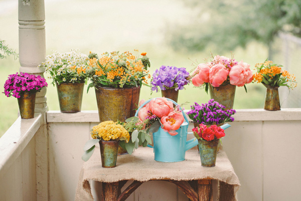 fabulously-funky-bridal-luncheon-ideas