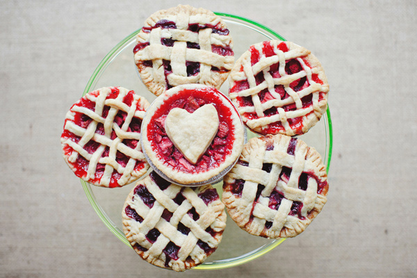 fabulously-funky-bridal-luncheon-ideas
