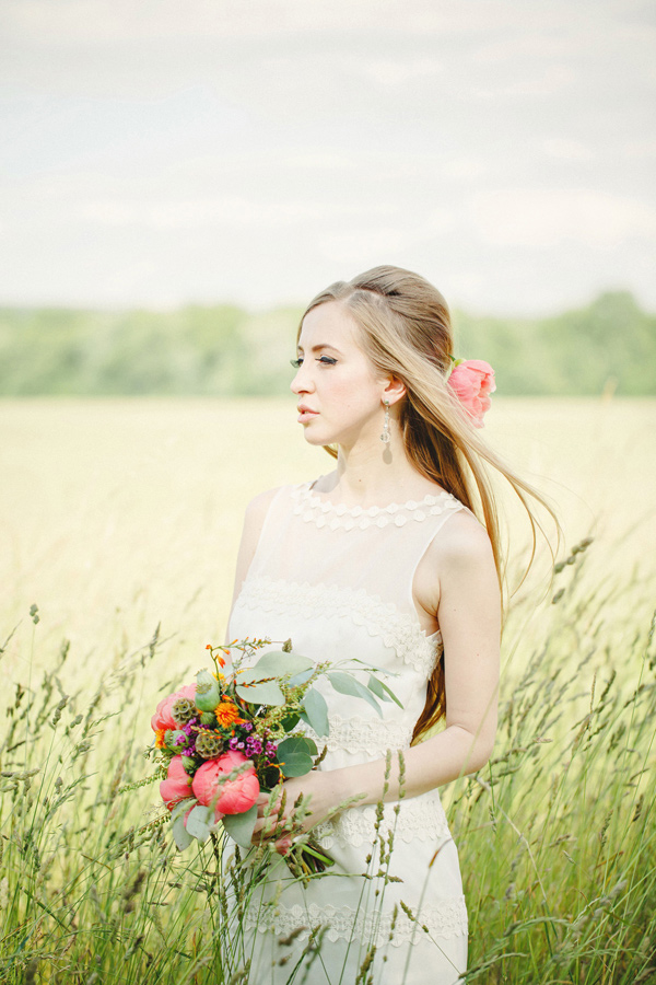 fabulously-funky-bridal-luncheon-ideas