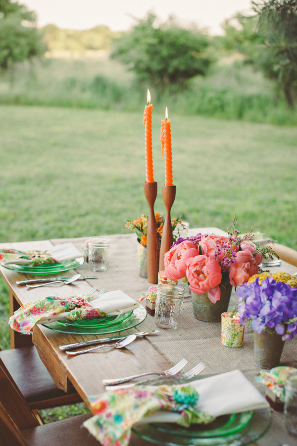 fabulously-funky-bridal-luncheon-ideas