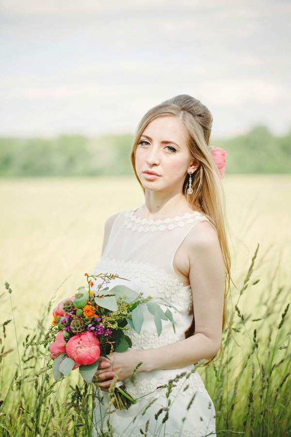 fabulously-funky-bridal-luncheon-ideas