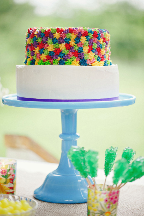 fabulously-funky-bridal-luncheon-ideas