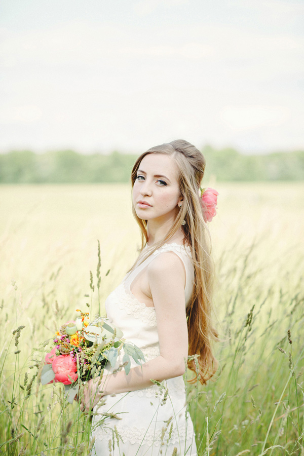 fabulously-funky-bridal-luncheon-ideas