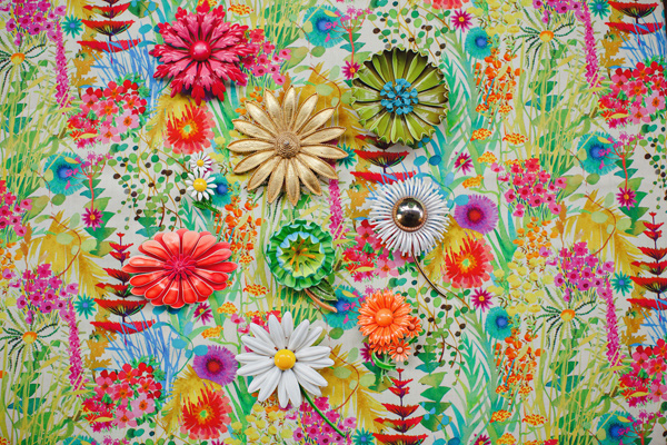 fabulously-funky-bridal-luncheon-ideas