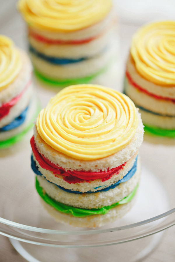 fabulously-funky-bridal-luncheon-ideas