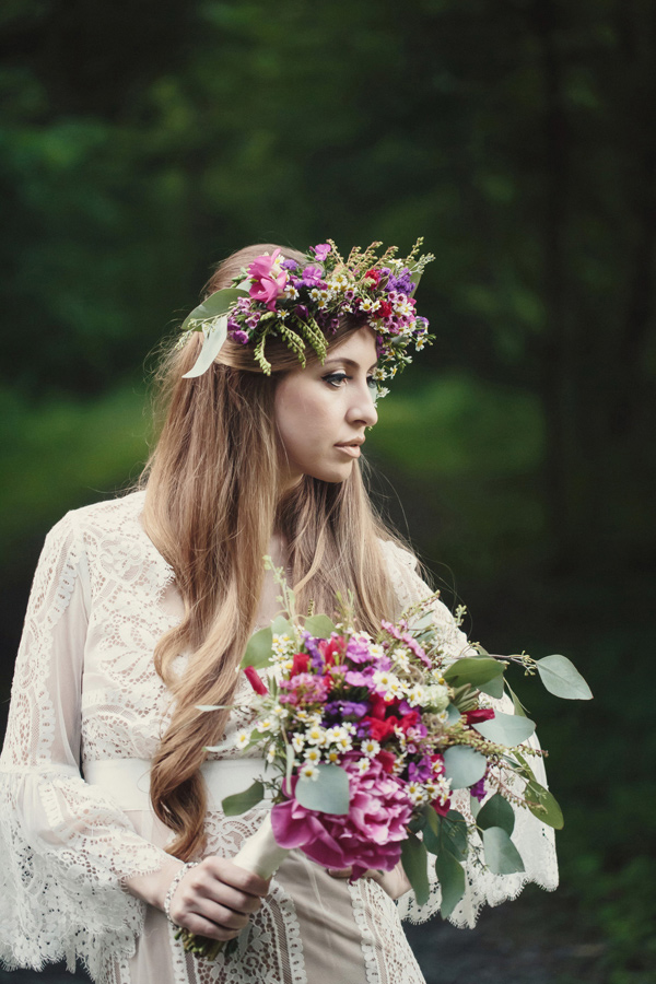 fabulously-funky-bridal-luncheon-ideas